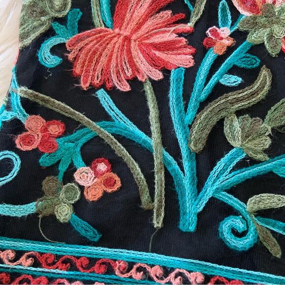 Floral Embroidered Black Mini Skirt High Waist Mini Short Boho Skirt - Picture 3 of 12